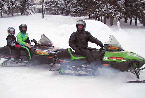 dwudniowe wycieczki skuterami śnieznymi w Polsce